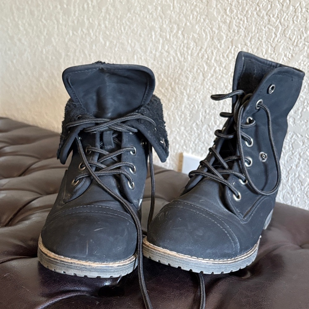 Classic Black Lace-Up Combat Boots